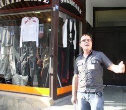 Vortrag vor dem rechtsextremen Geschäft in Wittstock (Foto: Aktionsbündnis)