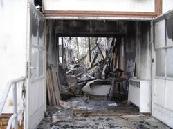 Das niedergebrannte »Haus der Demokratie« in Zossen