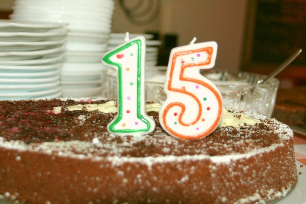 15 Jahre Opferperspektive: Geburtstagskuchen